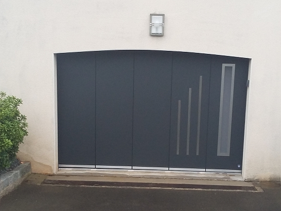 porte de garage GUTTOMAT 